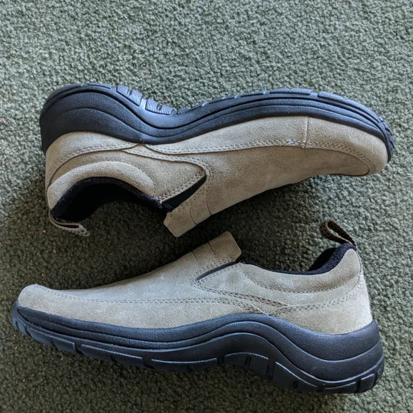 LL Bean shoes NWOT - Picture 2 of 4